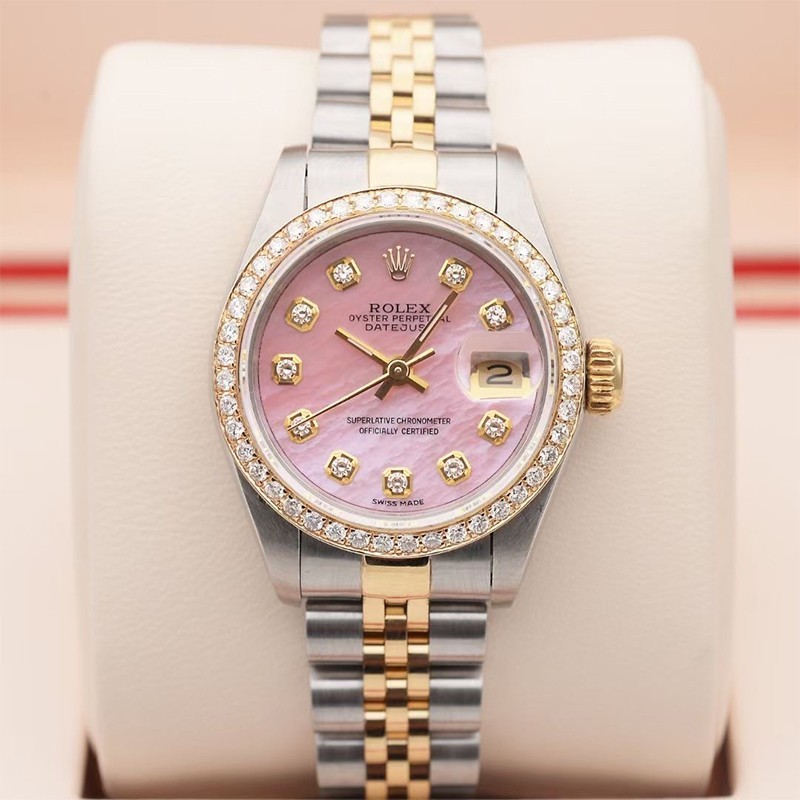 Rolex log type 18K gold rear mounted diamond